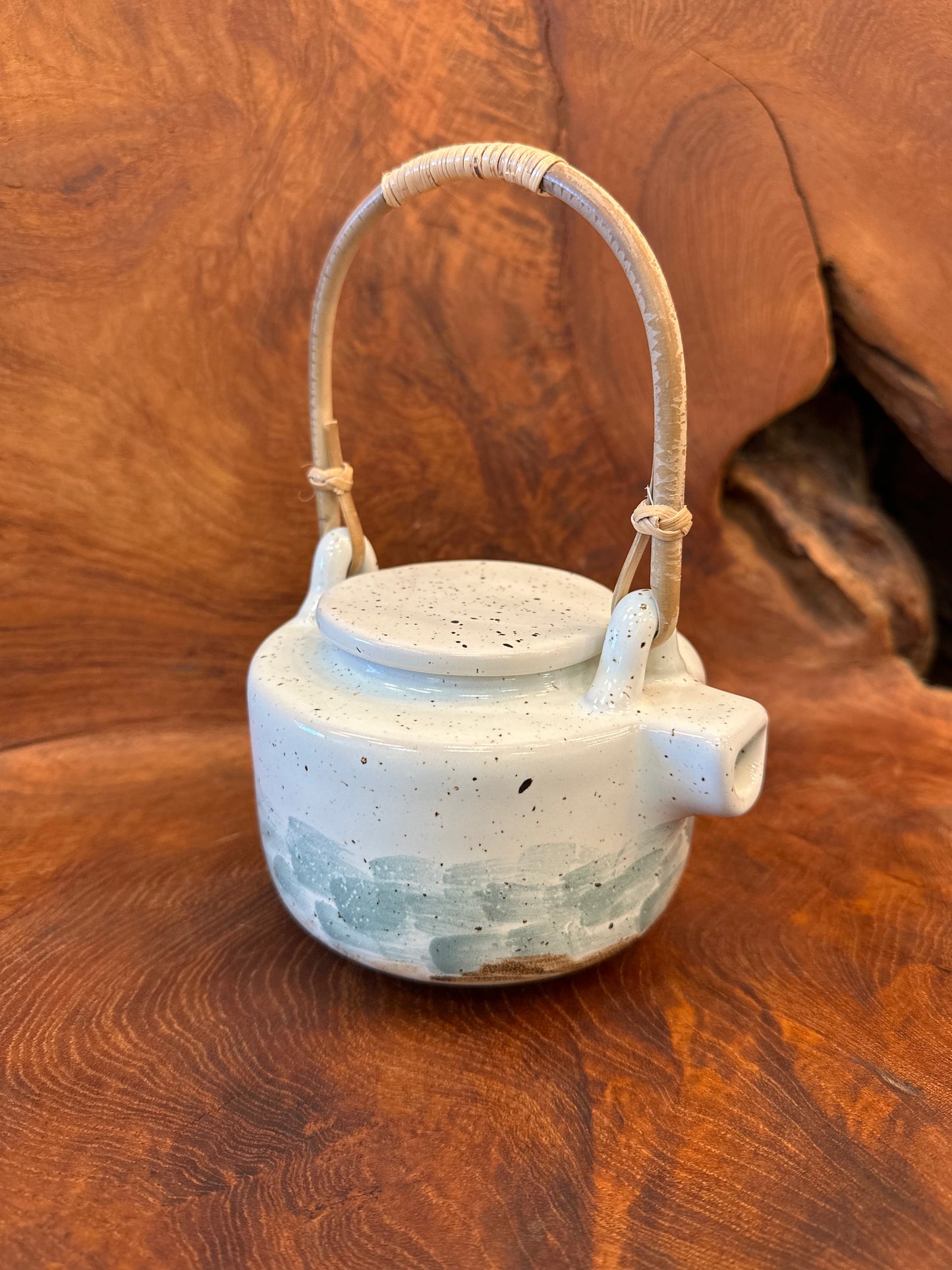 #045 Tampaksiring Treasure Tea set