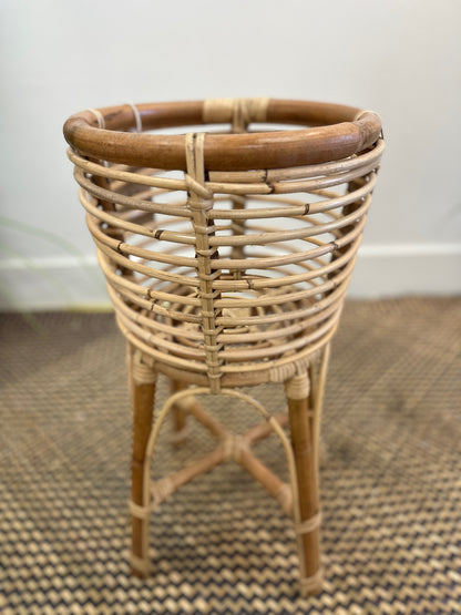 Rattan Standing Pot