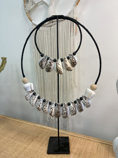 Necklace Shell