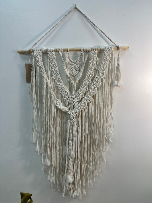 White Macrame Wall Deco